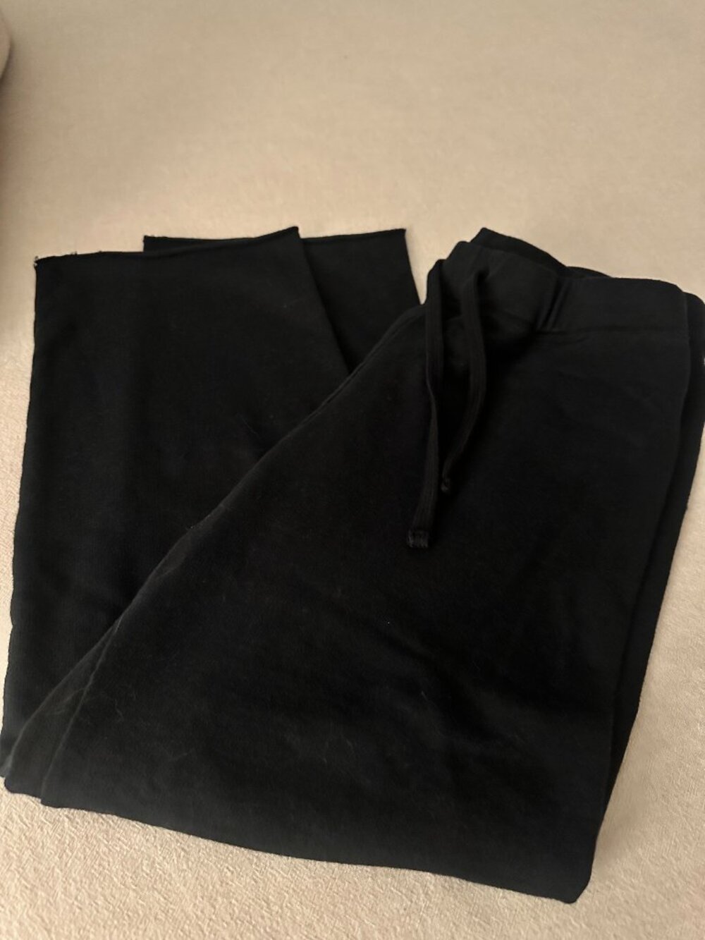 James Perse Black Cutoff Drawstring Pants | size 1